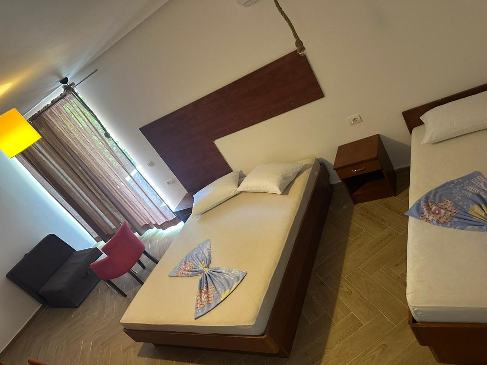 Apartments Prag 울친 외부 사진