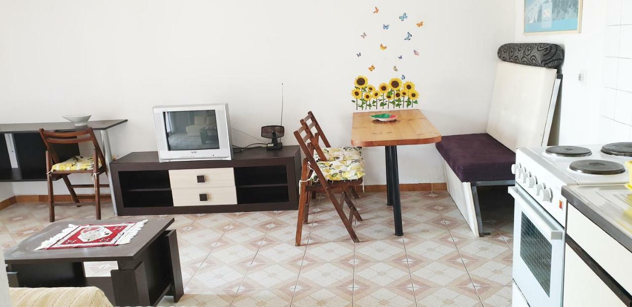 Apartments Prag 울친 외부 사진