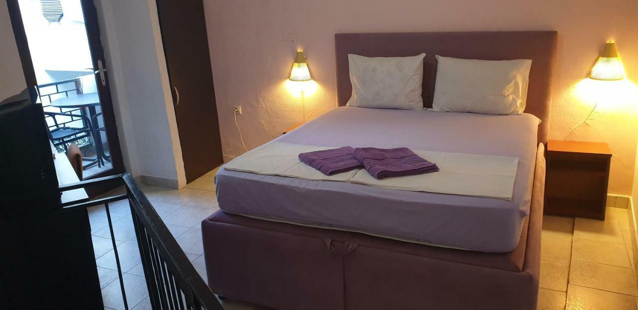 Apartments Prag 울친 외부 사진